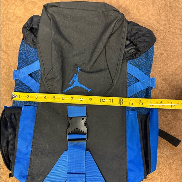 Jordan Black and Blue Men's Backpack - Picture 3 of 4